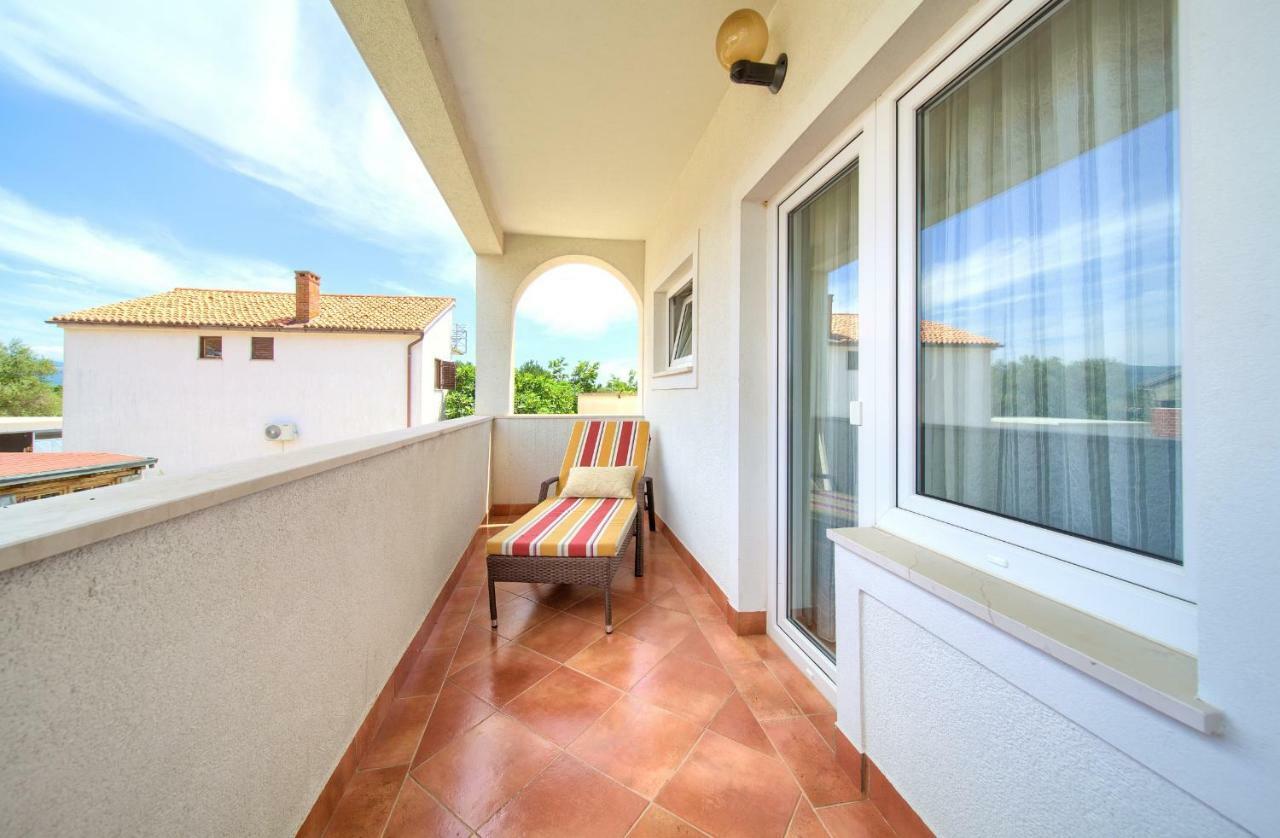 Villa Maria Krk Town Exterior photo